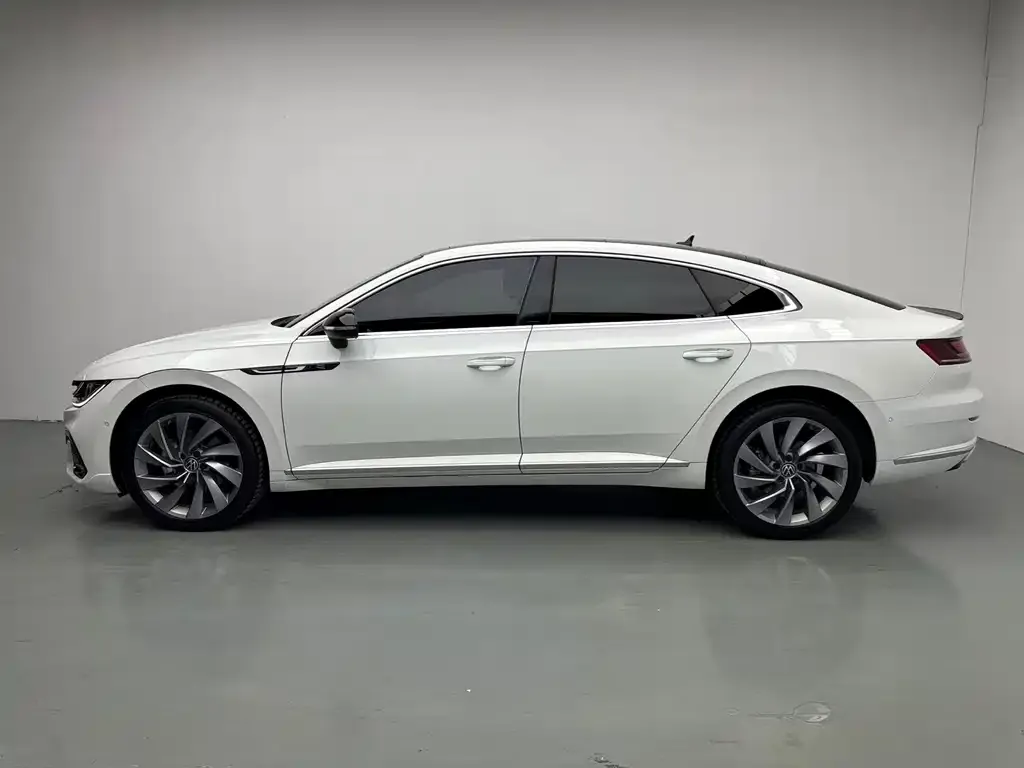 Volkswagen CC — фото 2