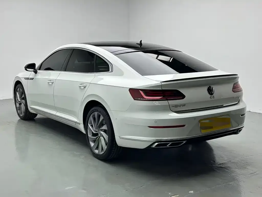 Volkswagen CC — фото 9