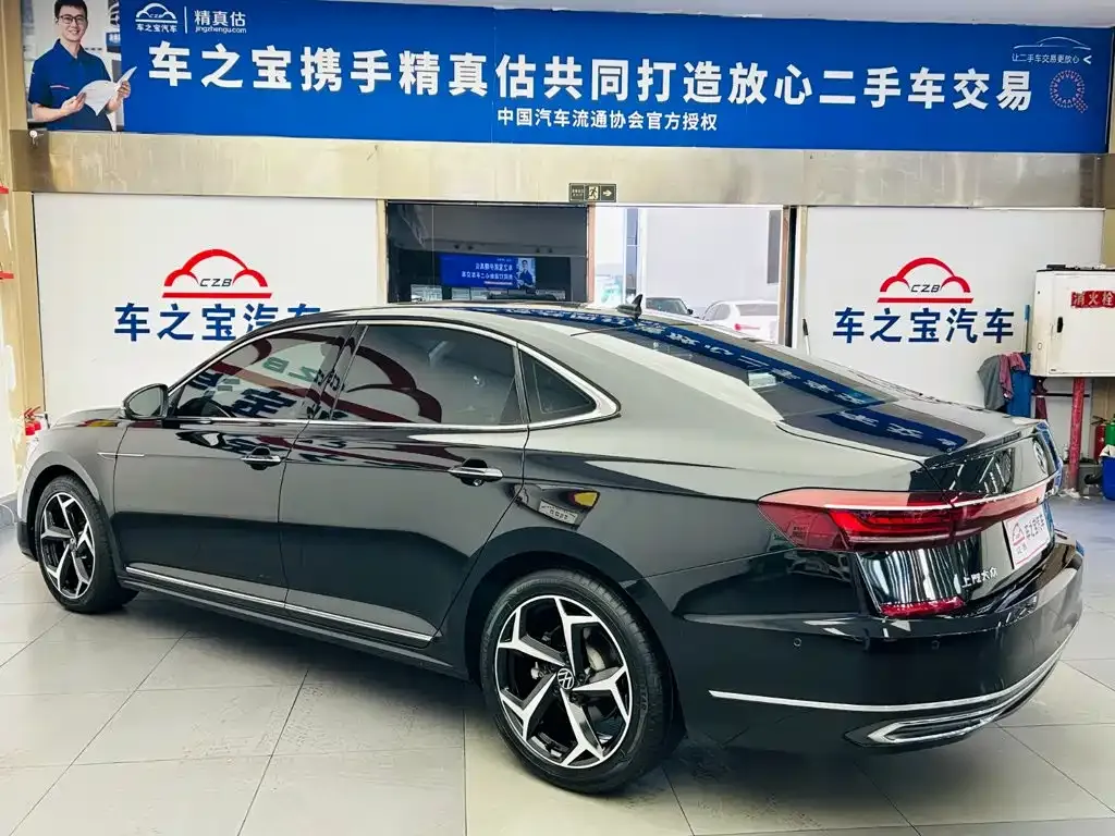 Volkswagen Passat — фото 2