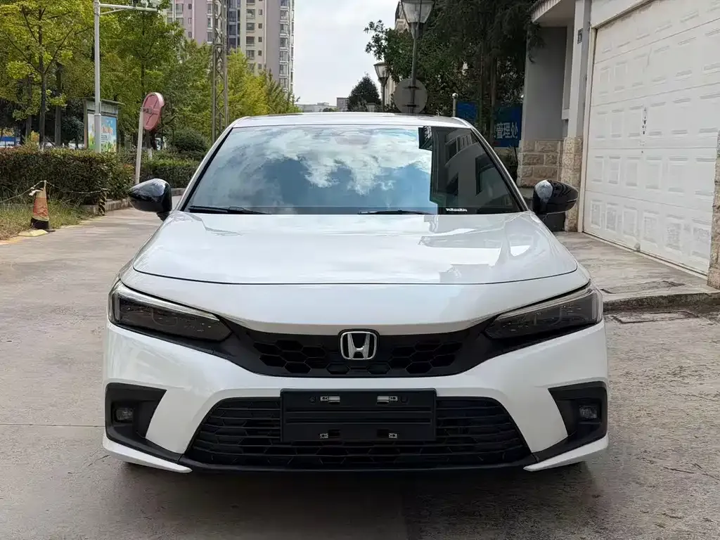 Honda Civic — фото 8