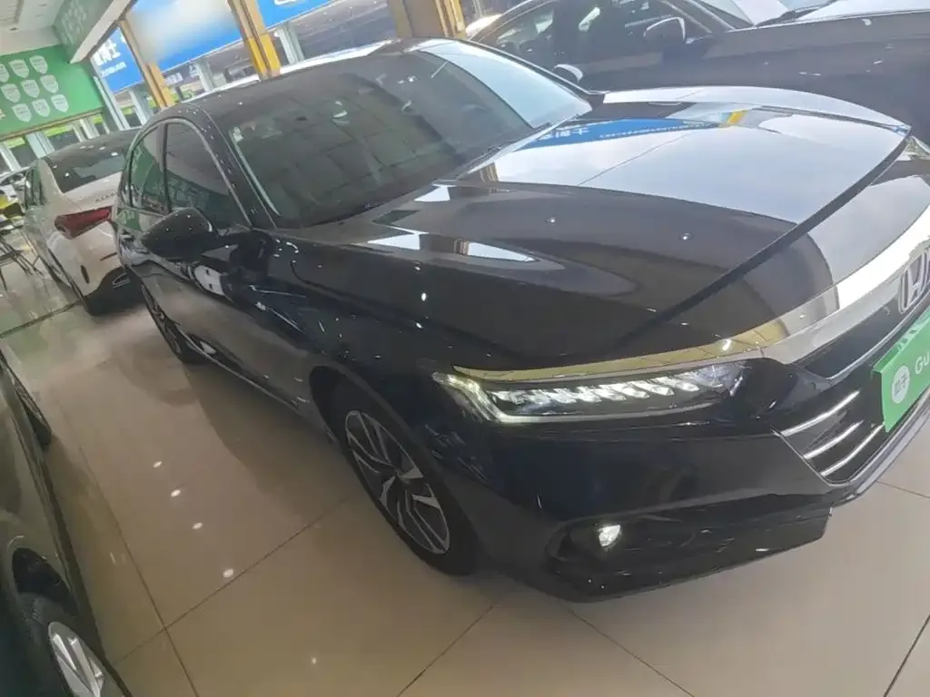 Honda Accord — фото 2