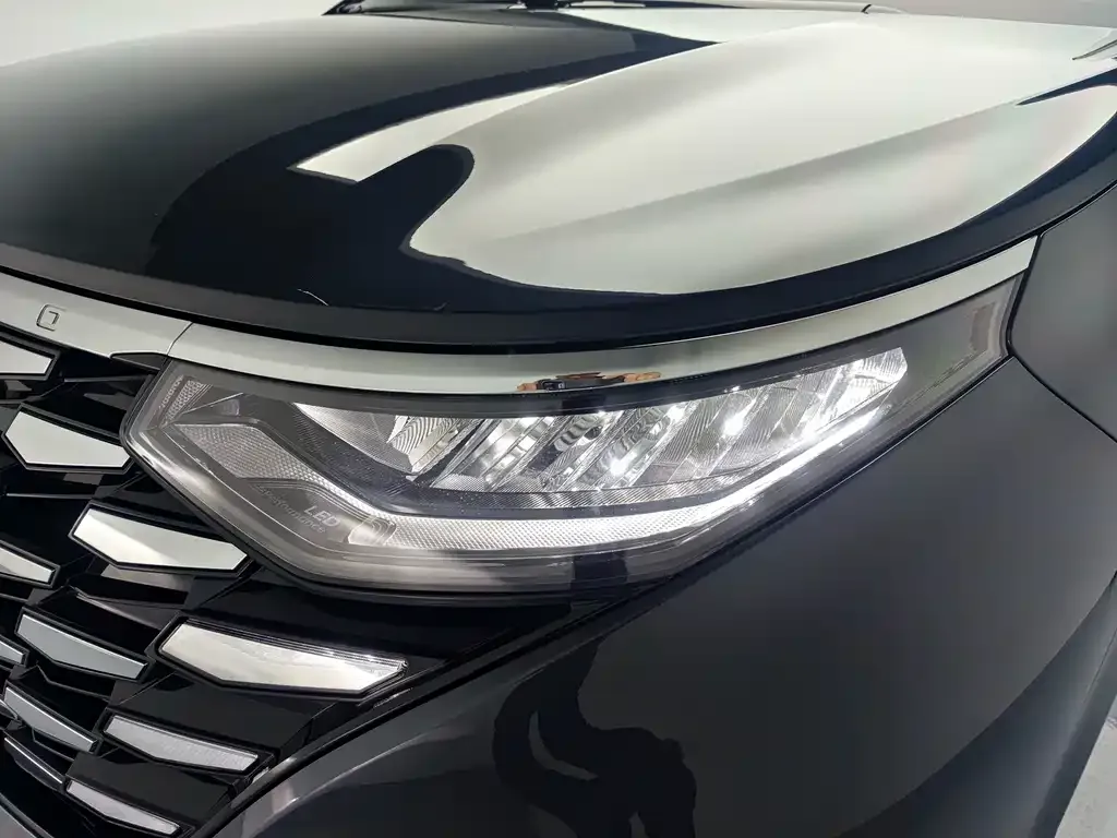 Hyundai Custo — фото 4
