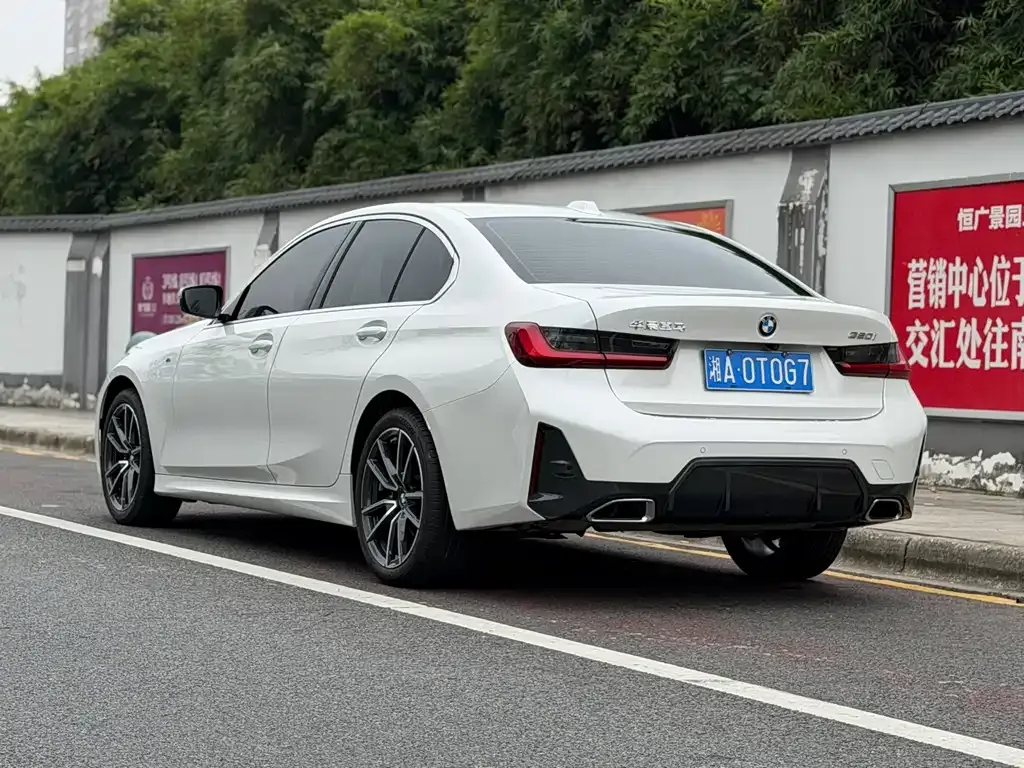 BMW 3 Series — фото 10