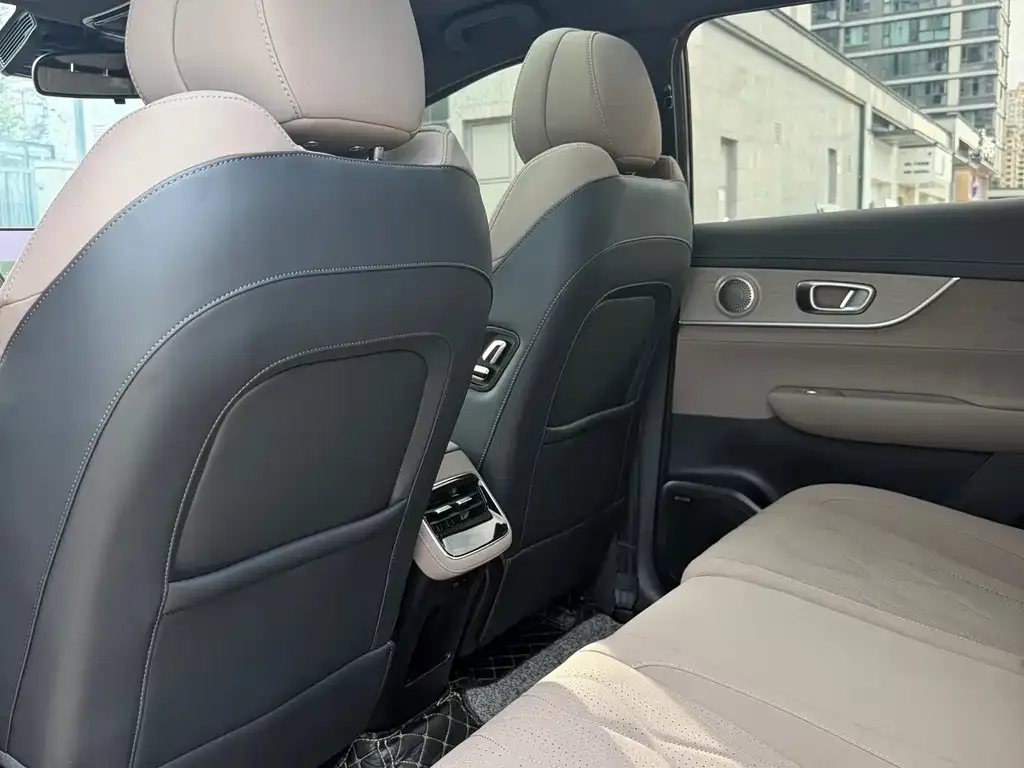 Chery Tiggo 8 PLUS — фото 4