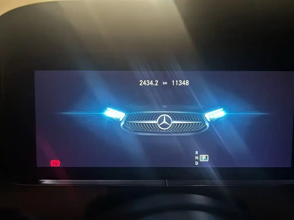 Mercedes-Benz CLS — фото 3