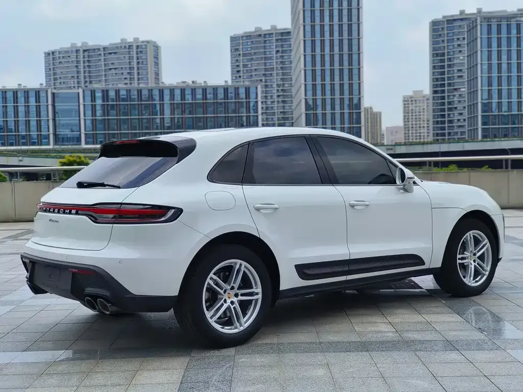 Porsche Macan — фото 6