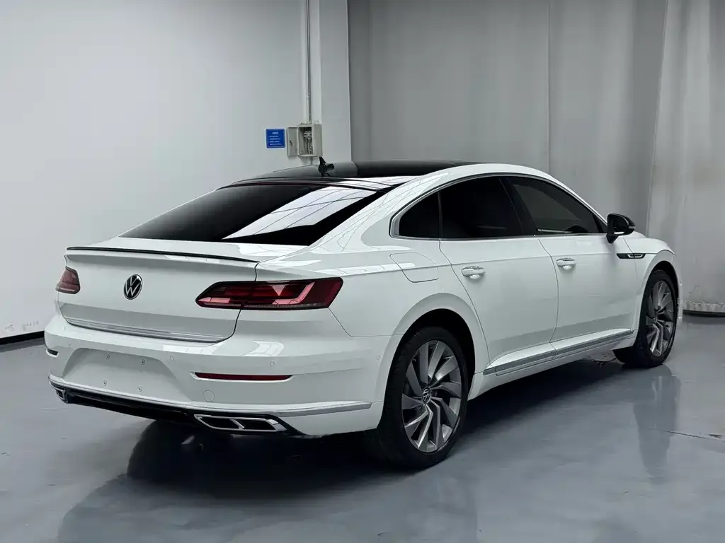 Volkswagen CC — фото 5