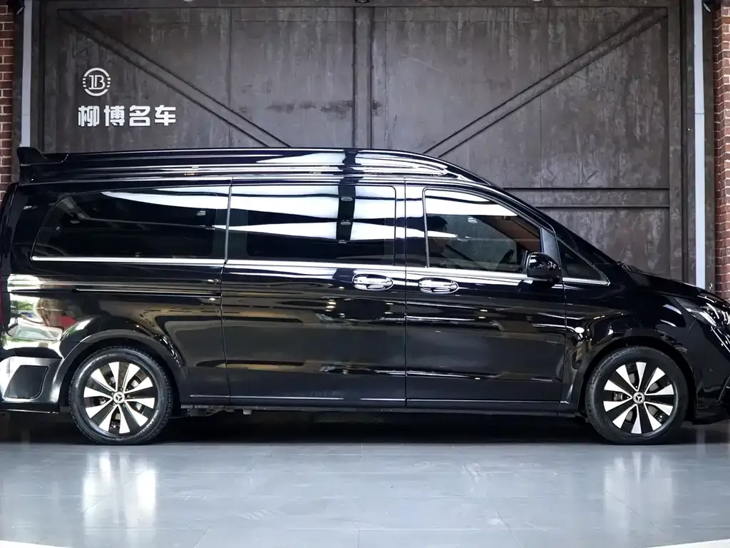 Mercedes-Benz Vito — фото 10