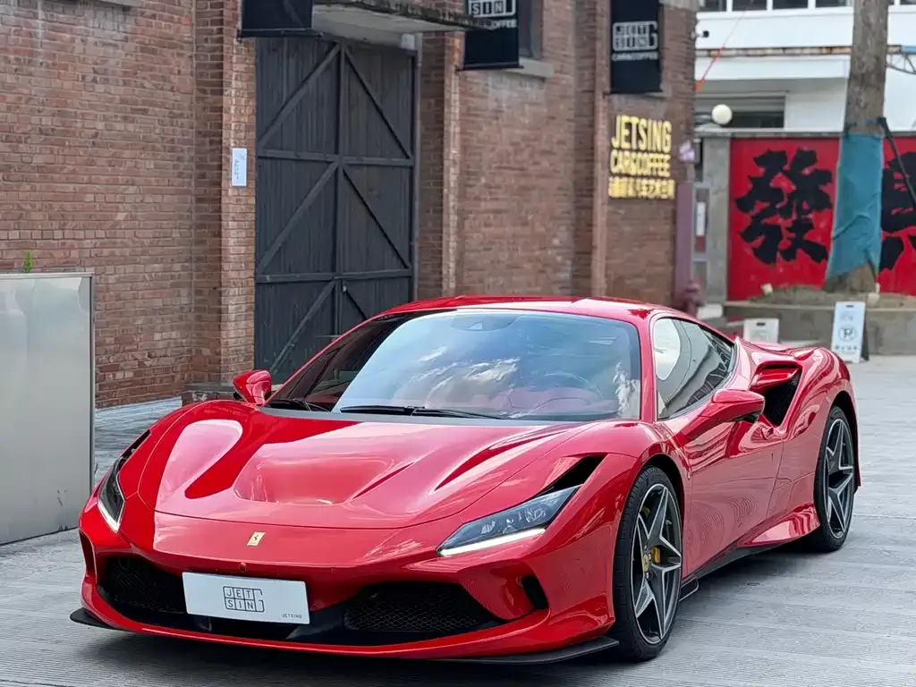Ferrari F8 — фото 5