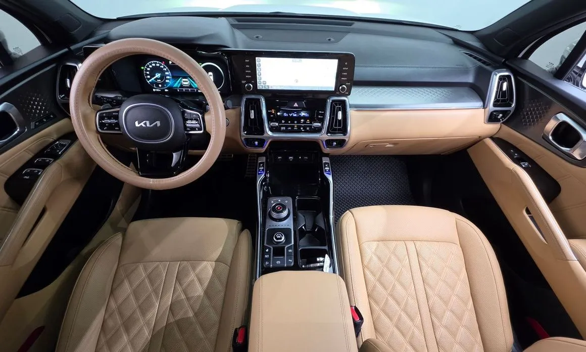 Kia Sorento — фото 9