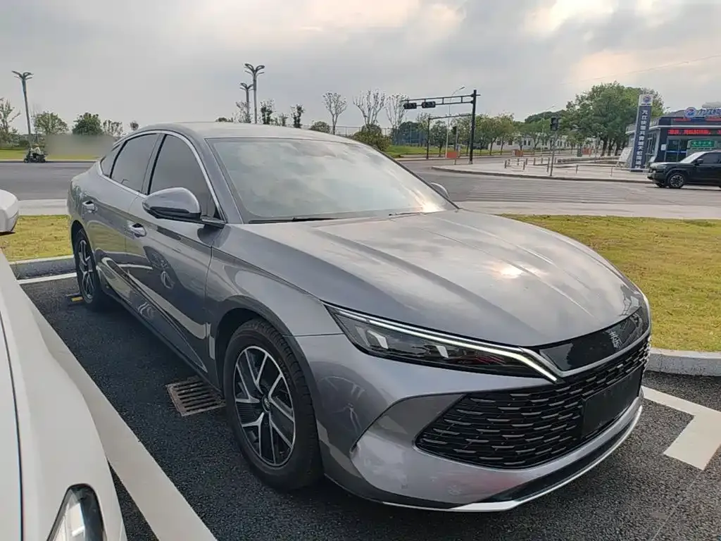 BYD Qin L — фото 3