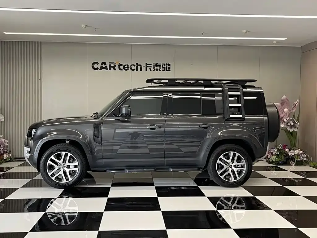 Land Rover Defender — фото 10