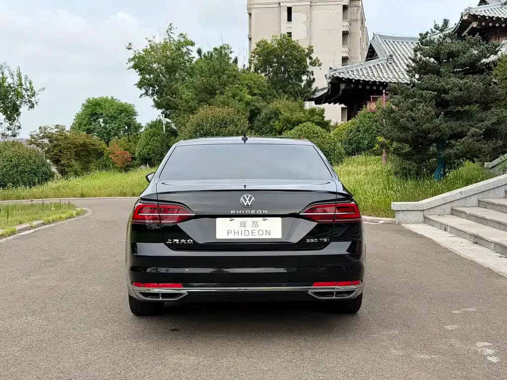 Volkswagen Phideon — фото 5