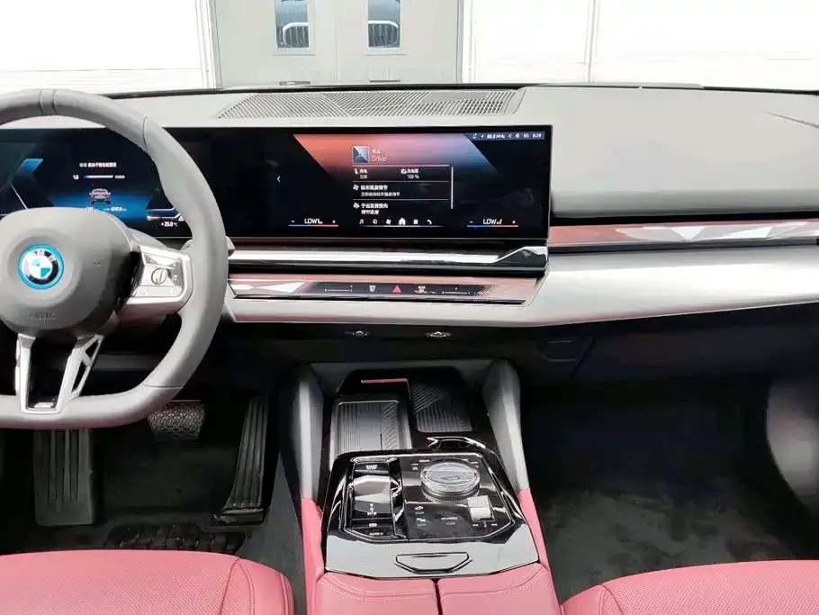 BMW i5 — фото 4
