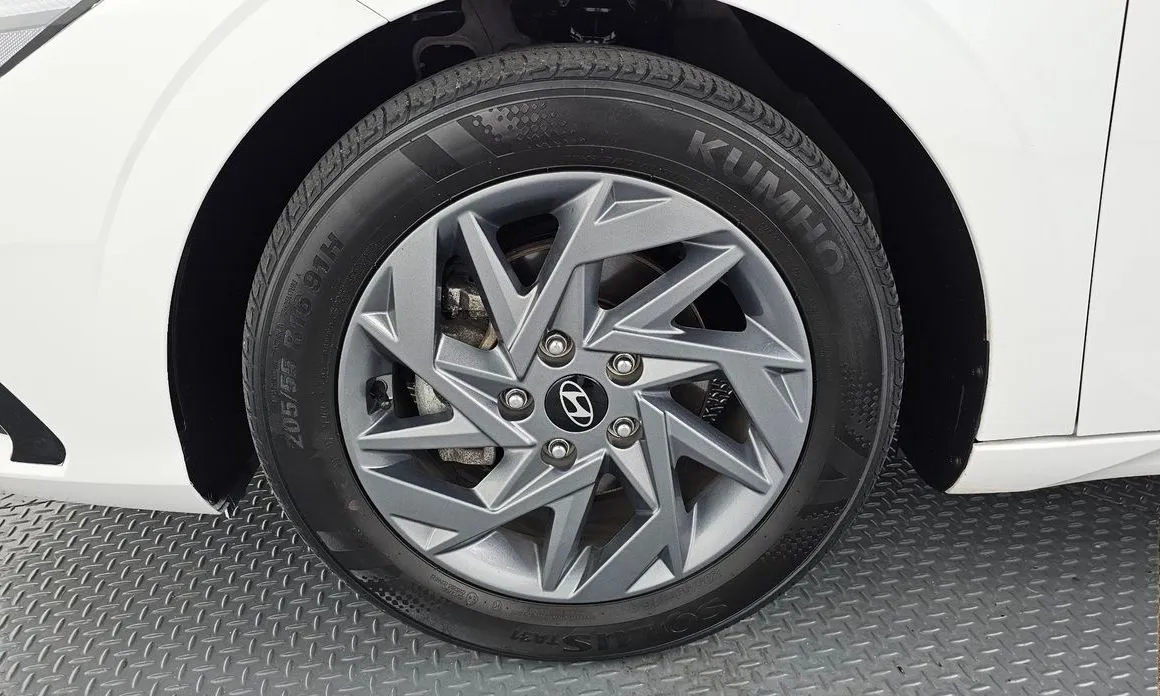 Hyundai AVANTE — фото 7