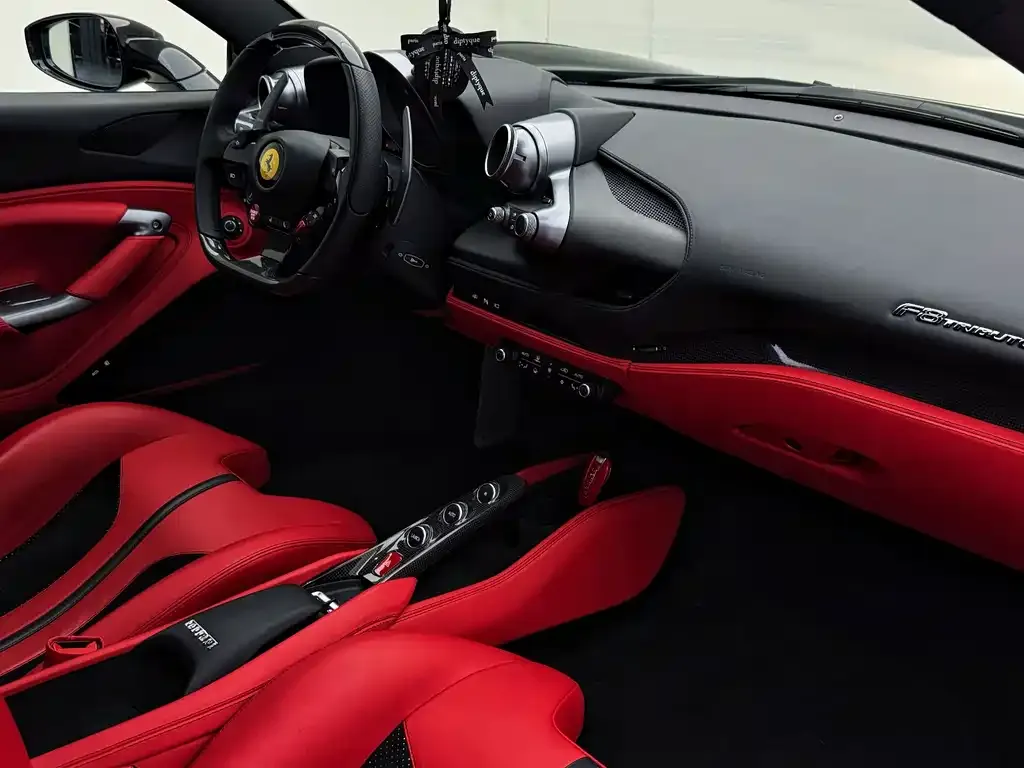 Ferrari F8 — фото 3