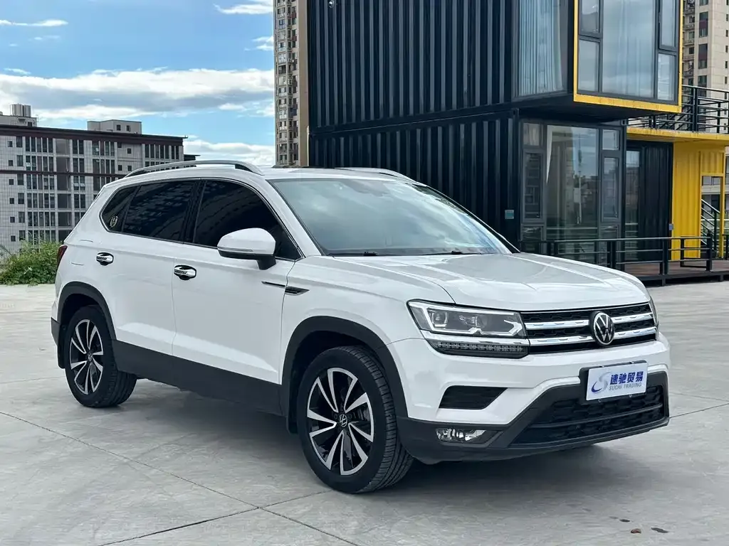Volkswagen Tharu — фото 6