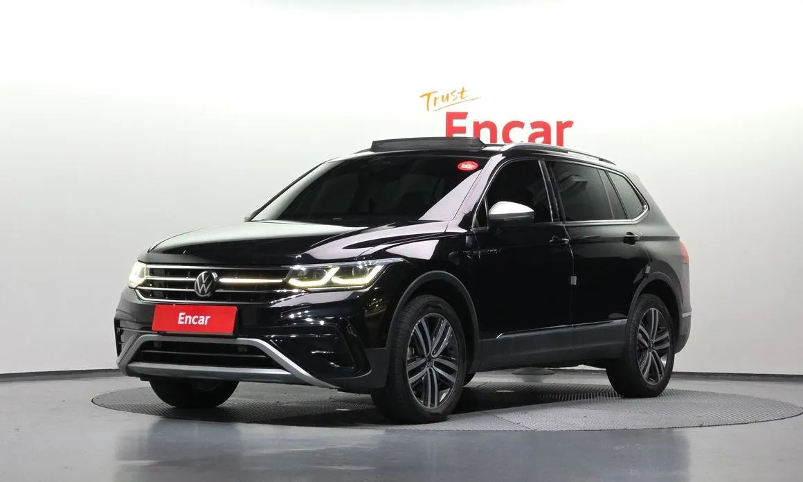 Volkswagen Tiguan — фото 1
