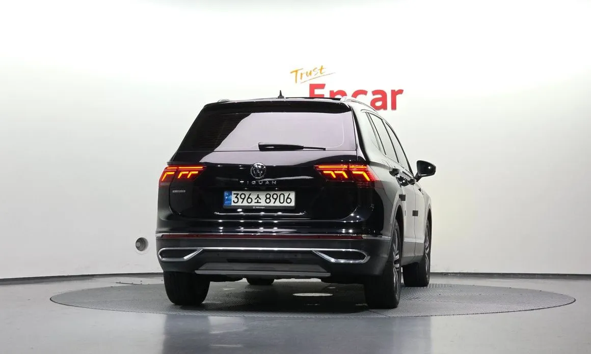 Volkswagen Tiguan — фото 3