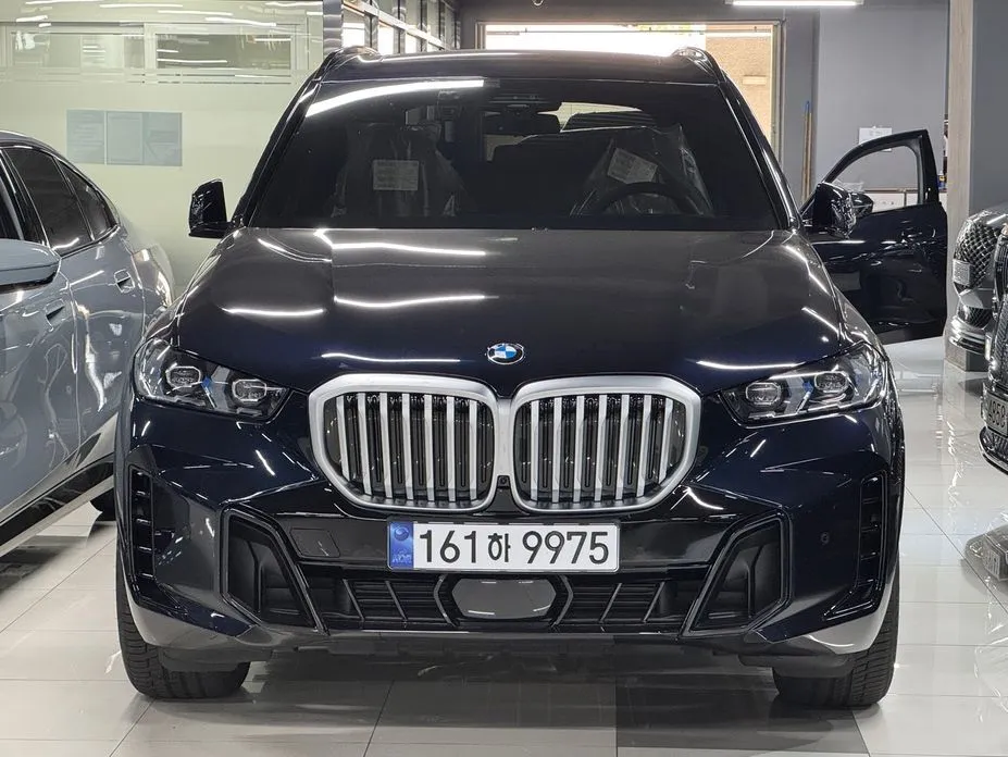 BMW X5 — фото 1