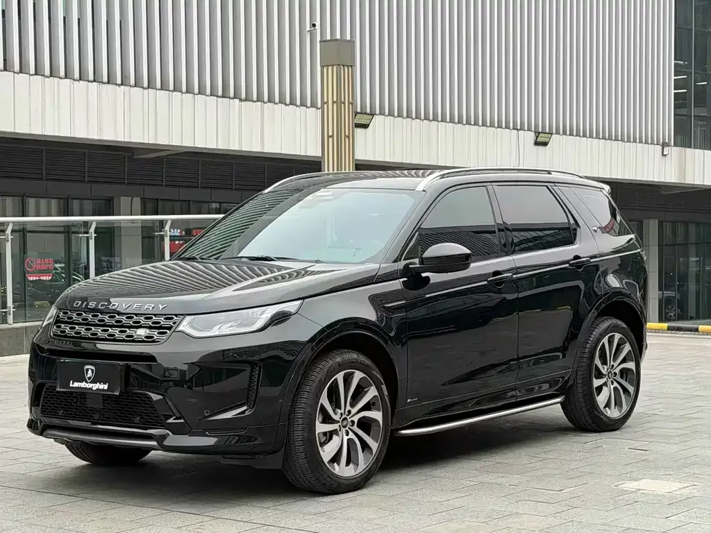 Land Rover Discovery Sport — фото 1