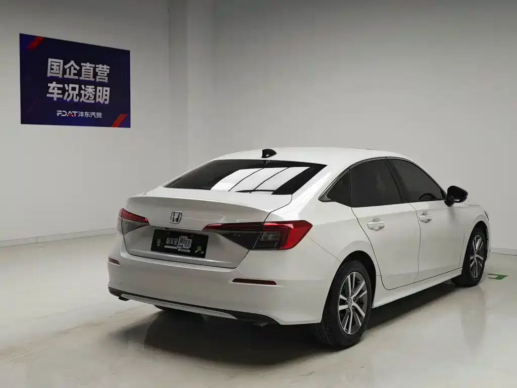 Honda Civic — фото 5