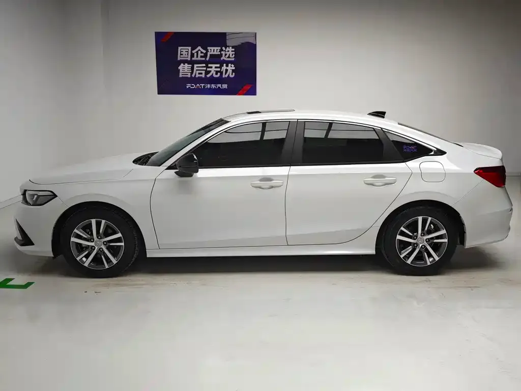 Honda Civic — фото 7