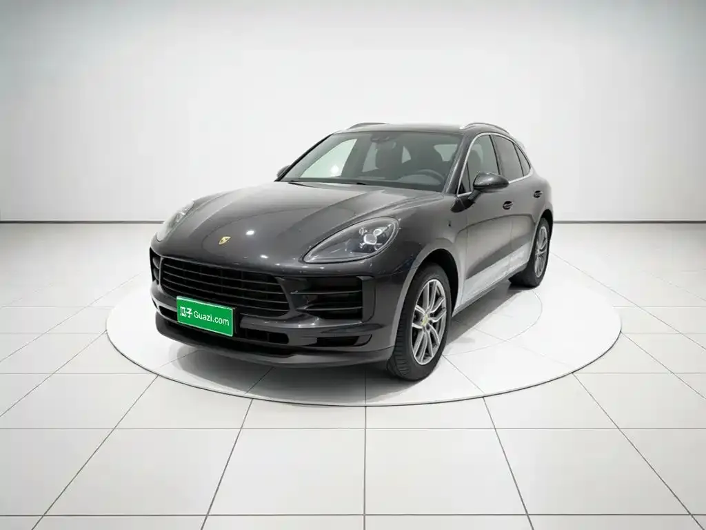 Porsche Macan — фото 1