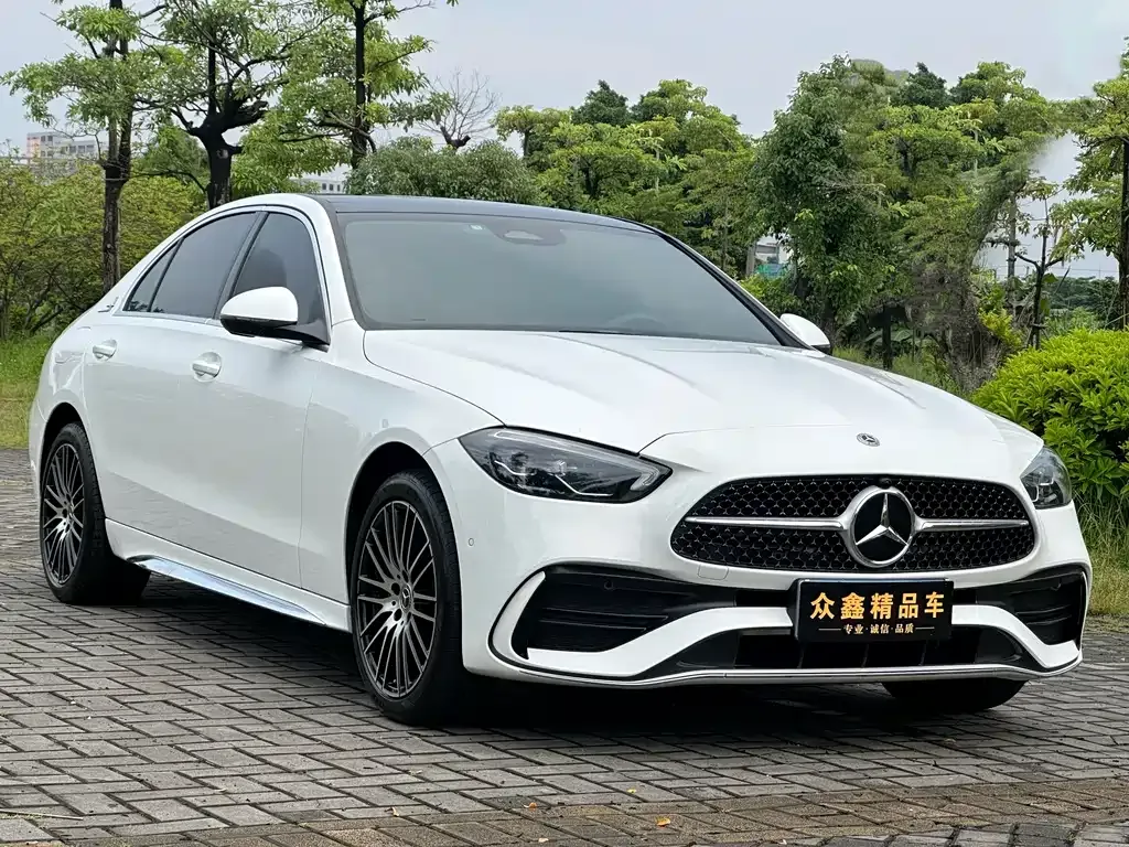 Mercedes-Benz C-Class — фото 10