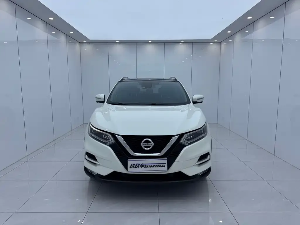 Nissan Qashqai — фото 4