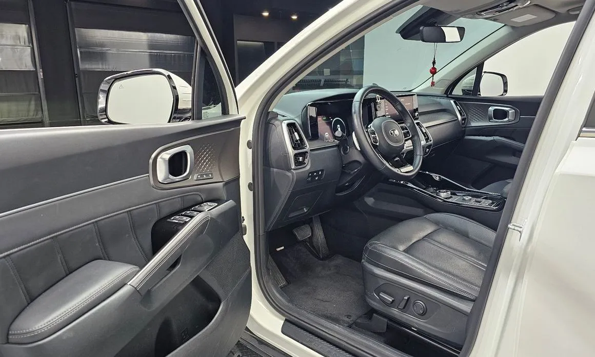 Kia Sorento — фото 4
