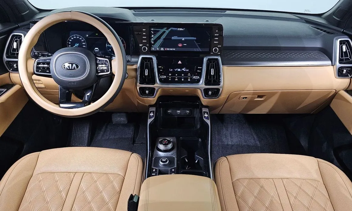Kia Sorento — фото 7
