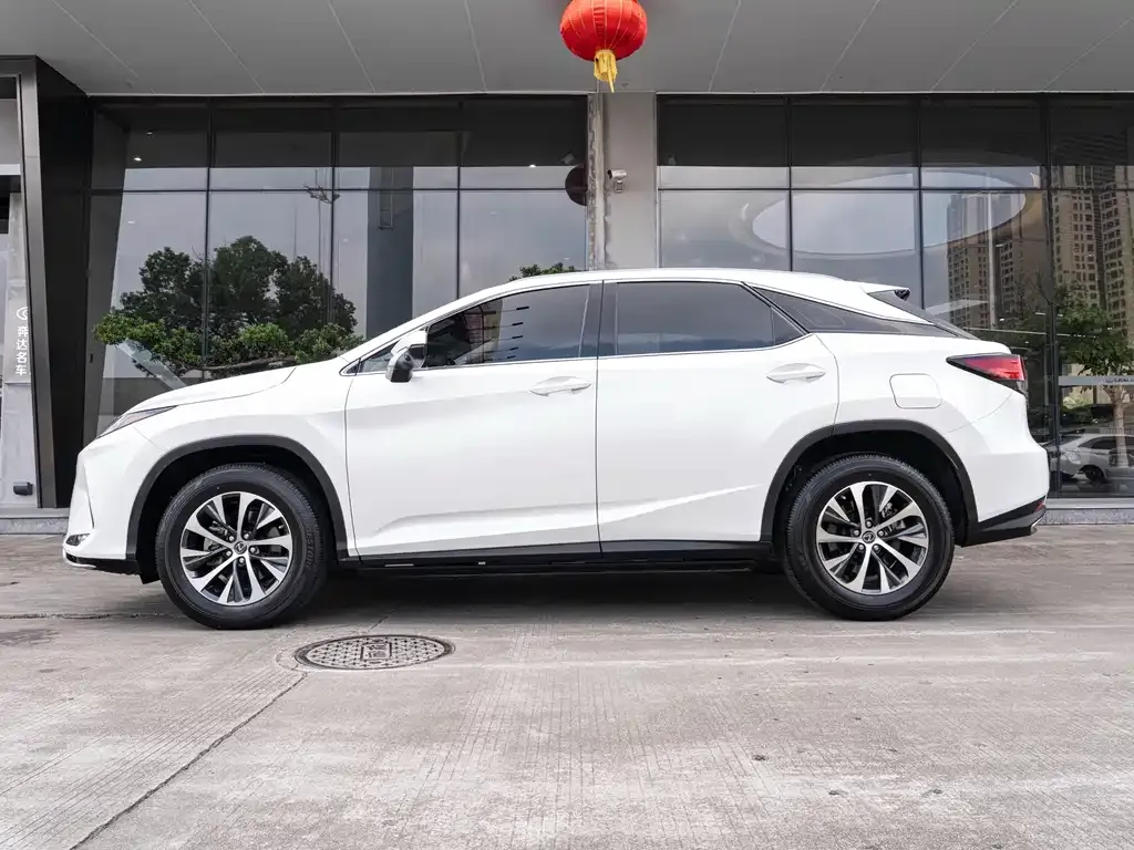 Lexus RX — фото 5