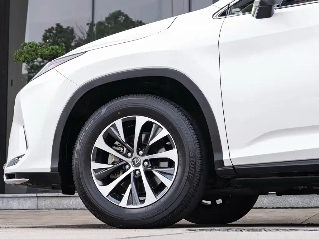 Lexus RX — фото 3