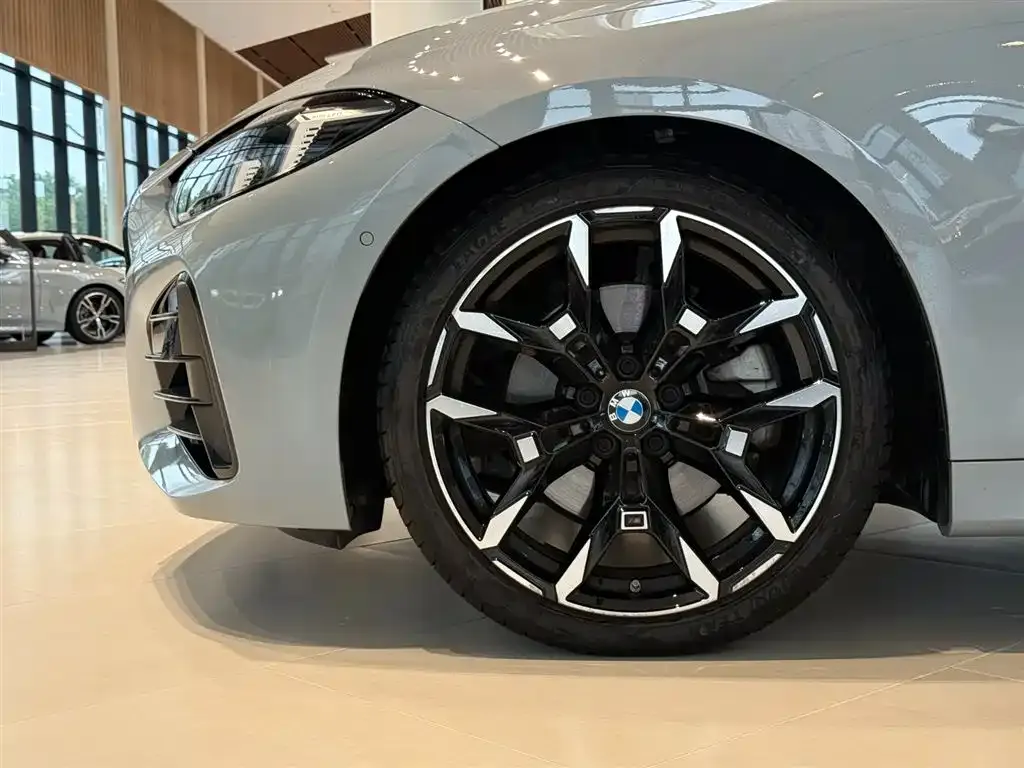 BMW 4 Series — фото 3