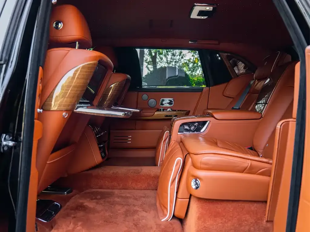 Rolls-Royce Phantom — фото 6