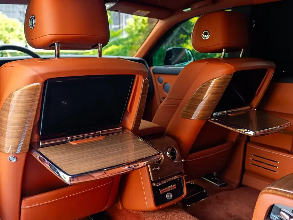 Rolls-Royce Phantom — фото 10