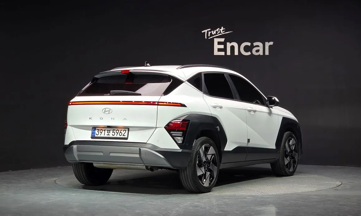 Hyundai Kona — фото 2