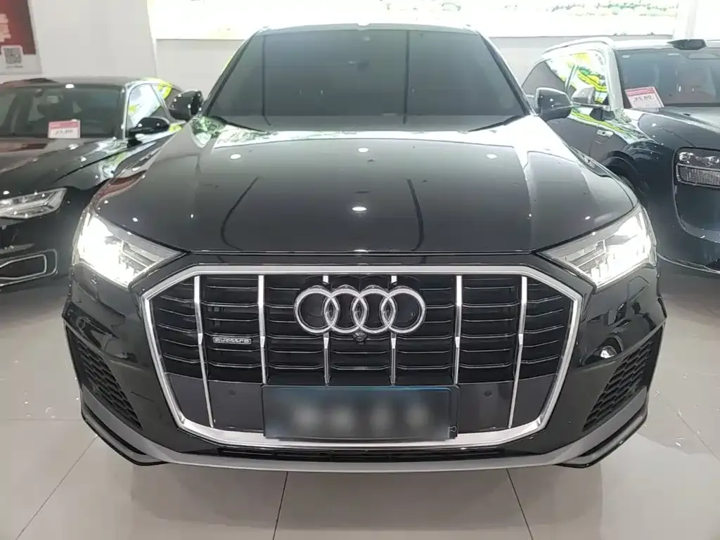 Audi Q7 — фото 3