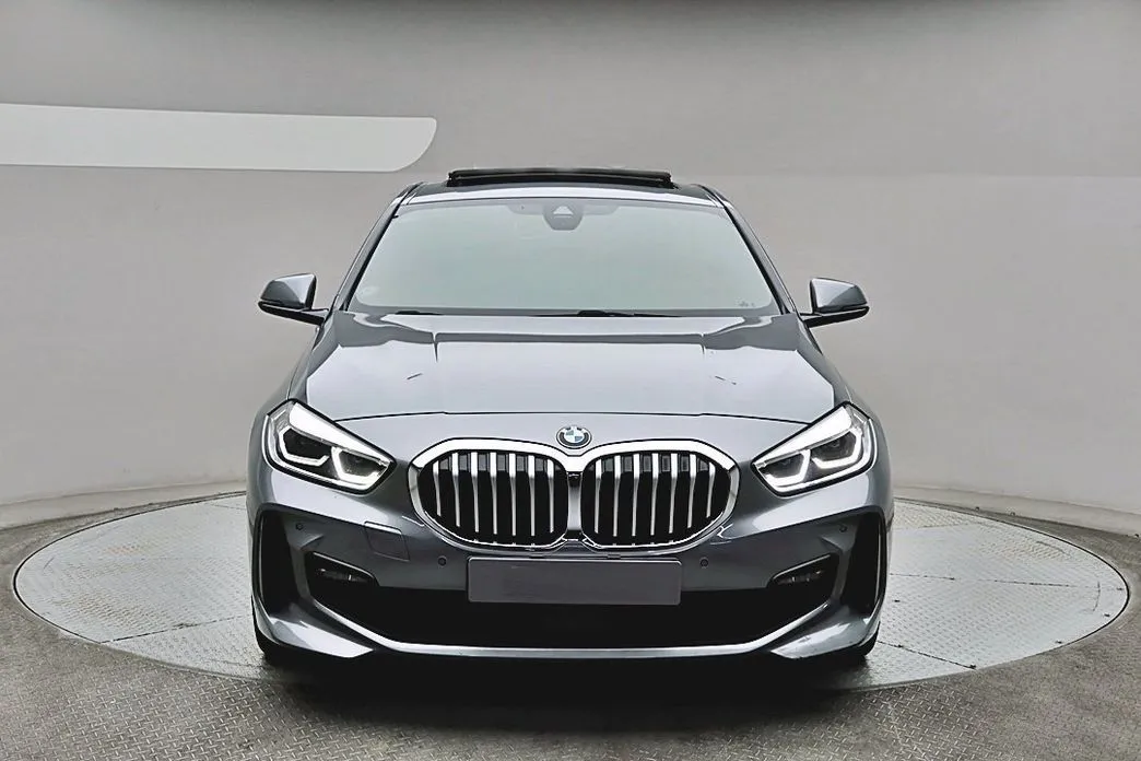 BMW 1-Series — фото 1