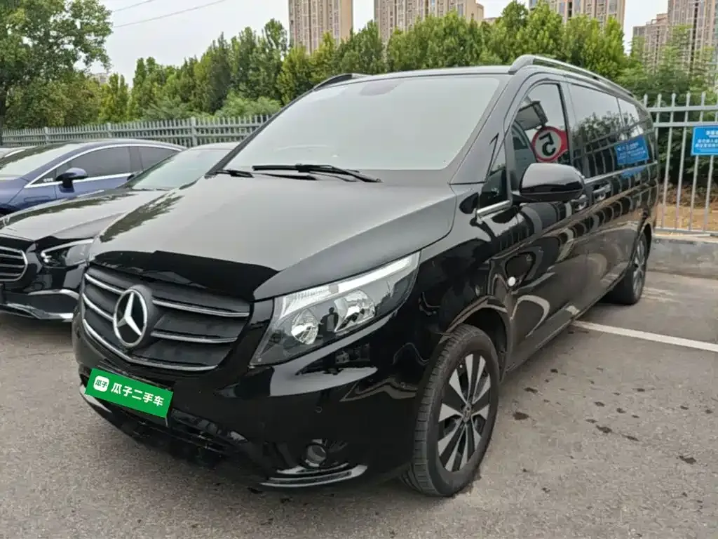 Mercedes-Benz Vito — фото 1