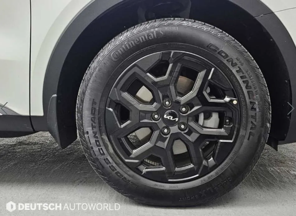 Kia Sorento — фото 4
