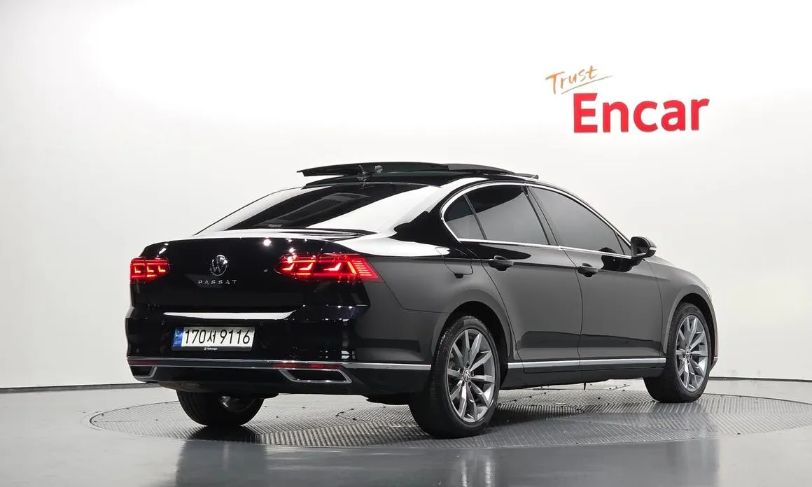Volkswagen Passat — фото 8