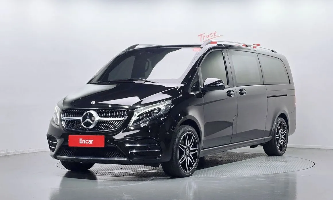 Mercedes-Benz V-Class — фото 1