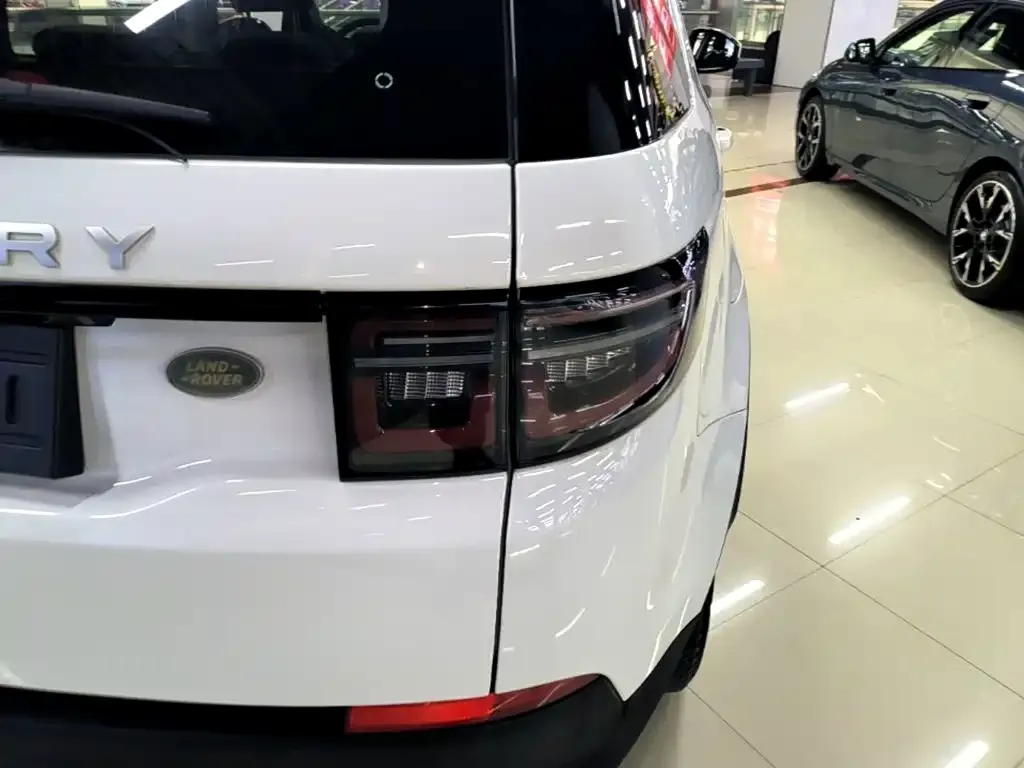 Land Rover Discovery Sport — фото 3