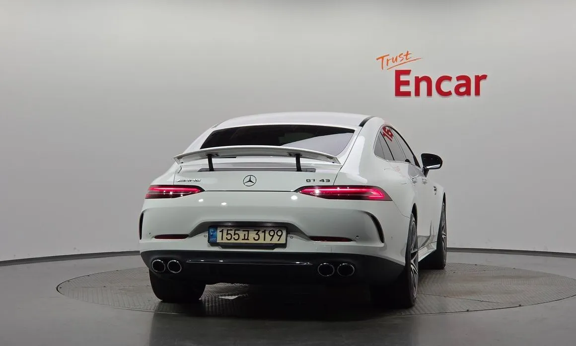 Mercedes-Benz AMG GT — фото 4