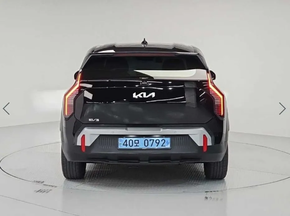 Kia EV3 — фото 9