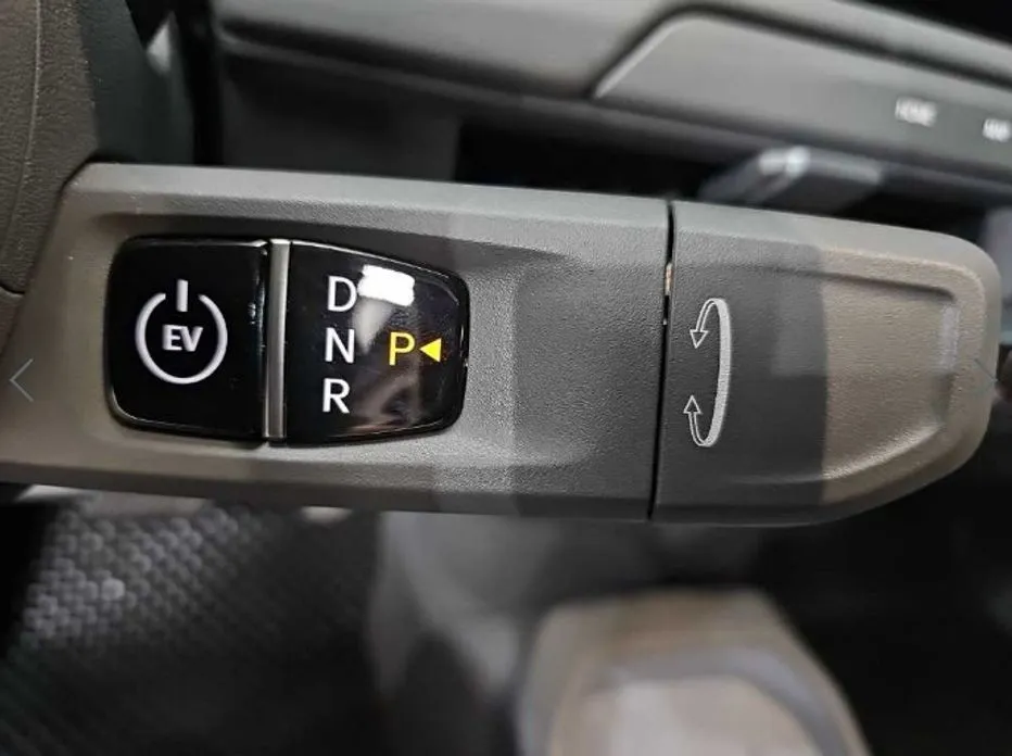 Kia EV3 — фото 8