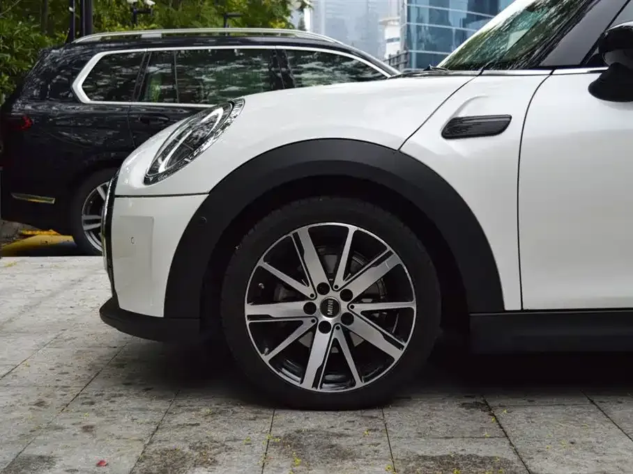 MINI Cooper (3-door) — фото 10