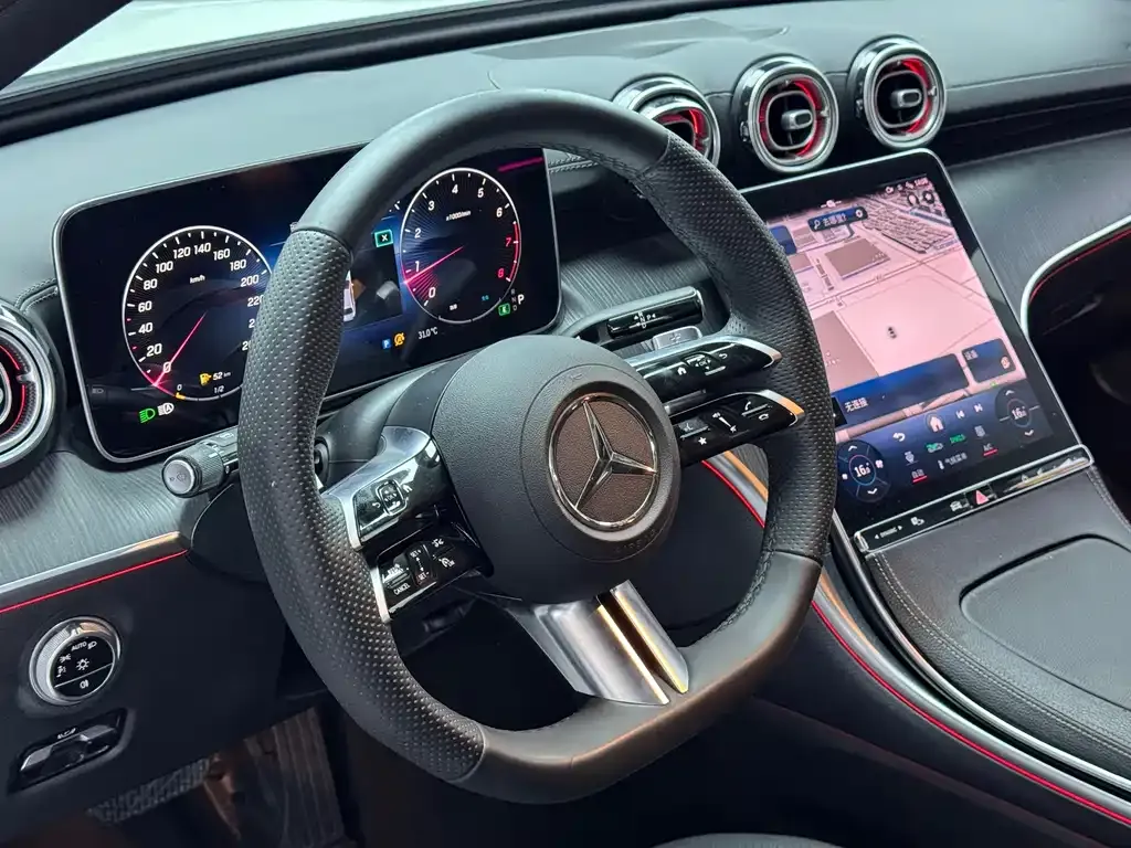 Mercedes-Benz C-Class — фото 10